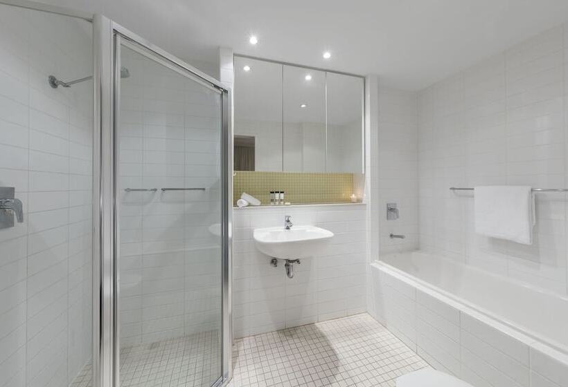 آپارتمان اجرایی 1 خوابه, Oaks Glenelg Liberty Suites