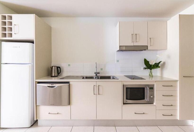 Апартаменты Deluxe 2 Спальни, Silkari Lagoons Port Douglas