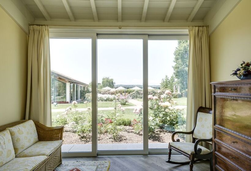 Полулюкс, Villa Abbondanzi Resort