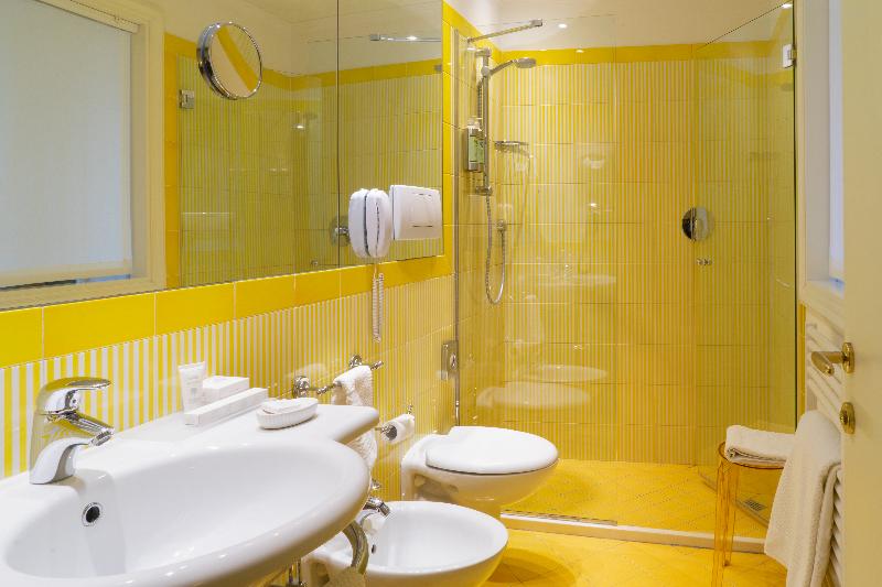 Полулюкс, Villa Abbondanzi Resort