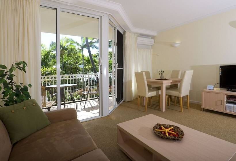 Апартаменты 1 Спальня, On The Beach Apartments