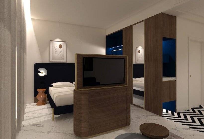 سوییت لوکس, Parioli Hotel Rimini