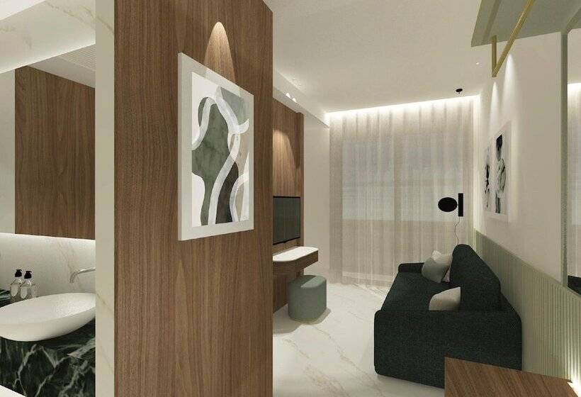 سوییت اجرایی, Parioli Hotel Rimini