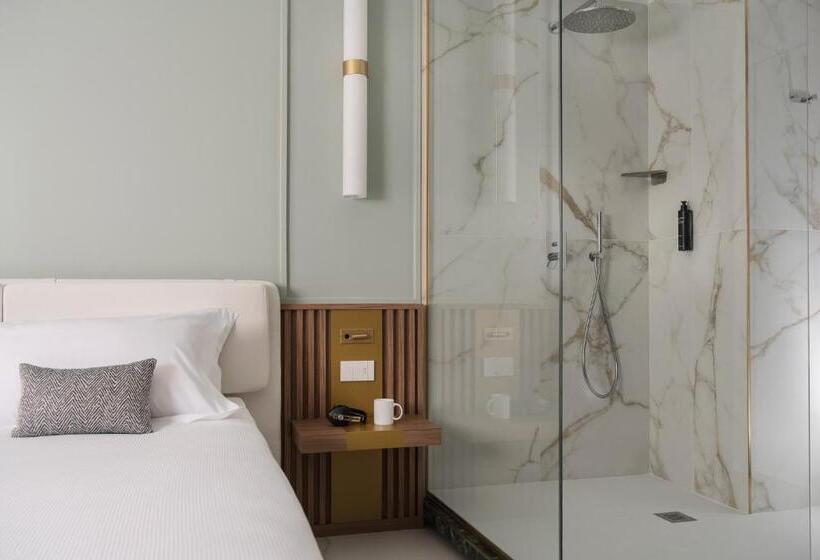 سوییت جونیور لوکس, Parioli Hotel Rimini