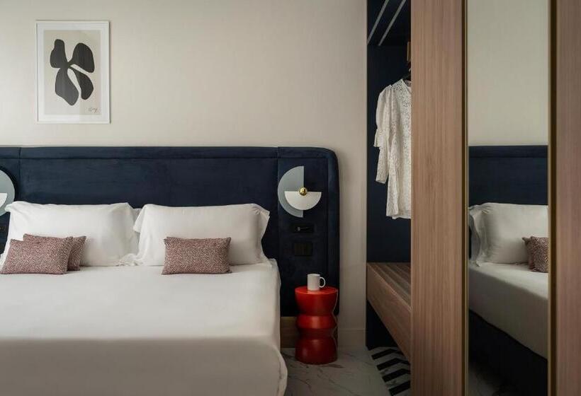 سوییت لوکس, Parioli Hotel Rimini