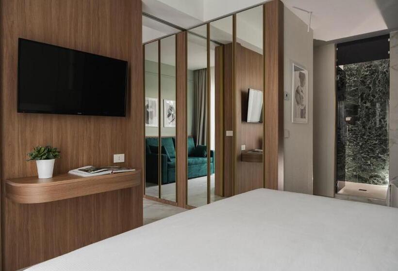 سوییت اجرایی, Parioli Hotel Rimini