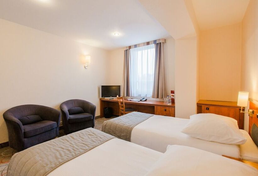 Номер Стандарт, Qubus Hotel Głogów