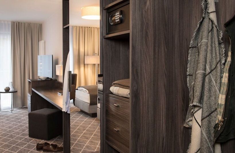 Номер Superior, Victor S Residenz Hotel Teistungenburg