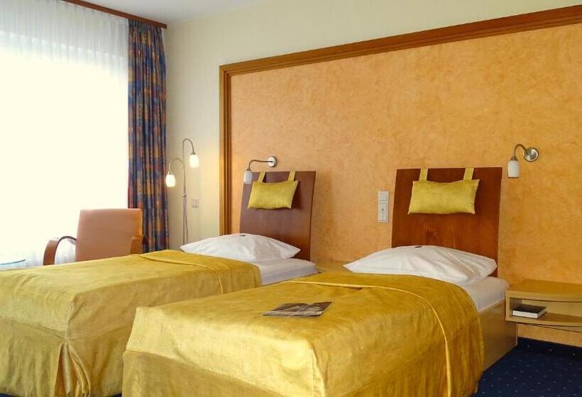 اتاق استاندارد, Ascot Bristol
