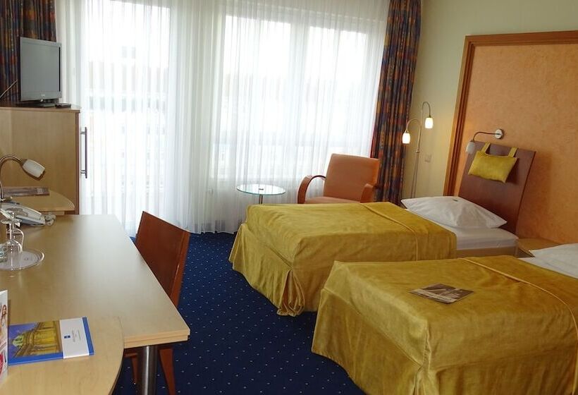 اتاق استاندارد, Ascot Bristol