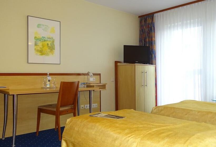اتاق استاندارد, Ascot Bristol