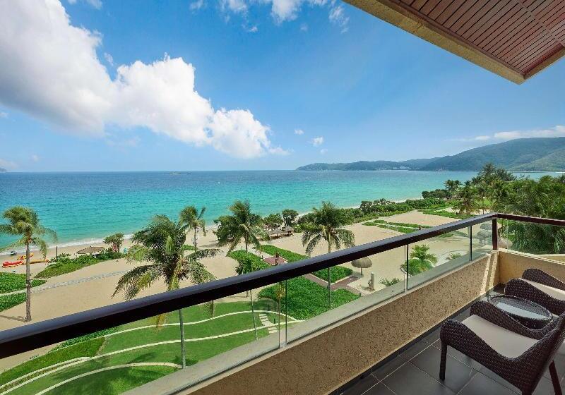 Люкс Вид на Море, Hilton Sanya Yalong Bay Resort & Spa