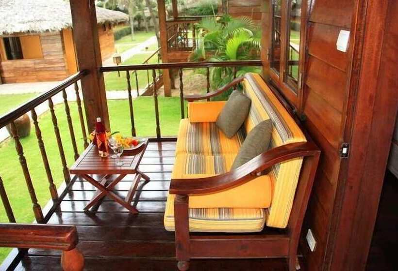 بانگلوی استاندارد, Coco Beach Resort