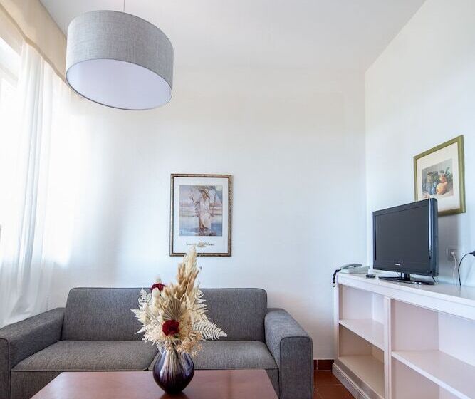 Апартаменты 1 Спальня, Il Pelagone Hotel & Golf Resort Toscana