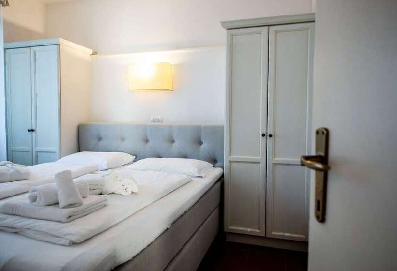 Апартаменты 2 Спальни, Il Pelagone Hotel & Golf Resort Toscana