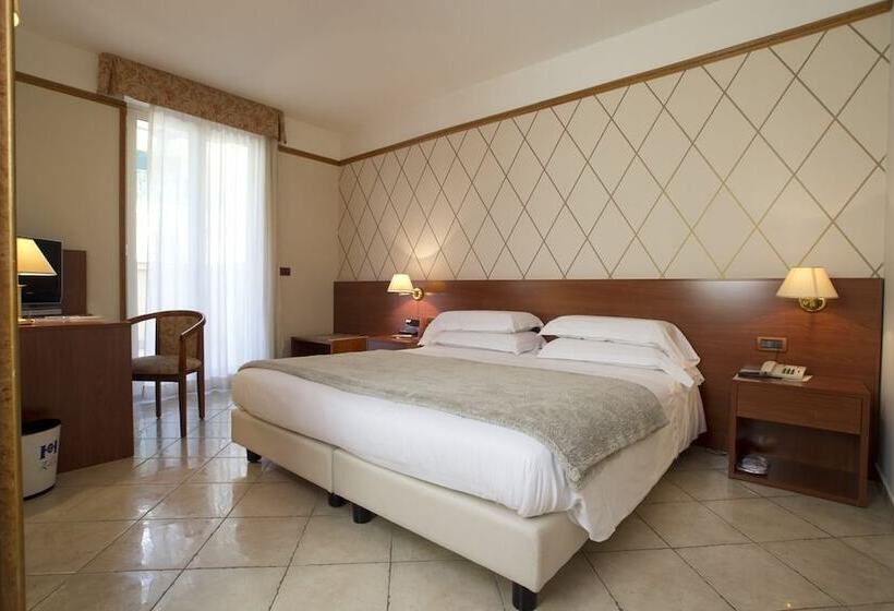 اتاق استاندارد, Leonessa