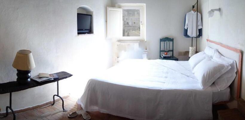 اتاق استاندارد با چشم‌انداز شهر, Locanda Di San Martino Hotel & Thermae Romanae