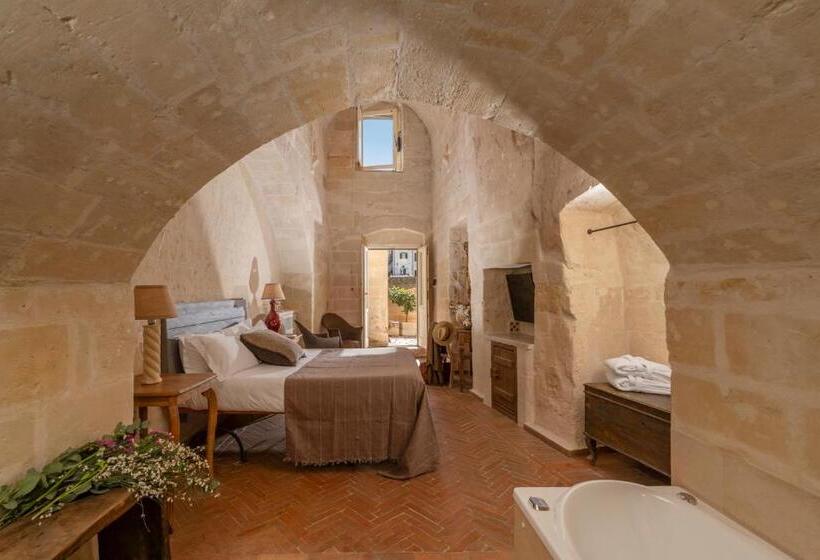 سوییت جونیور, Locanda Di San Martino Hotel & Thermae Romanae