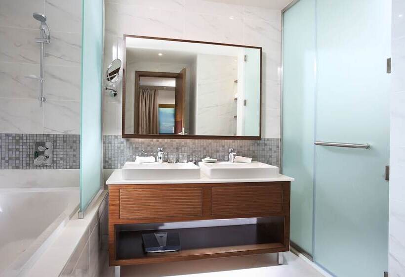 套房, Metropolitan Hotel Dubai