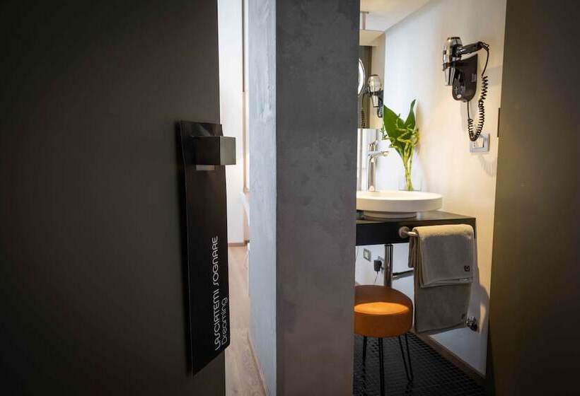 Номер Стандарт, Unahotels One Siracusa