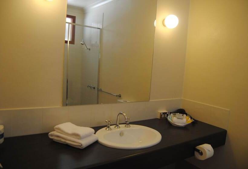 Номер Стандарт, Grange Burn Motel
