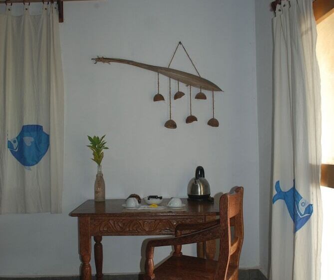 اتاق راحتی سه تخته, Karamba Eco Boutique