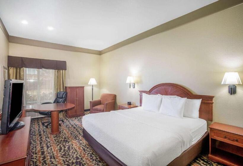 Номер Deluxe Кровать Кинг, La Quinta By Wyndham Belton   Temple South