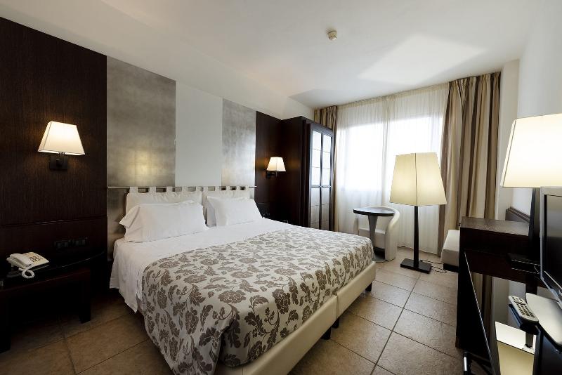 Номер Superior, Grand Hotel Admiral Palace