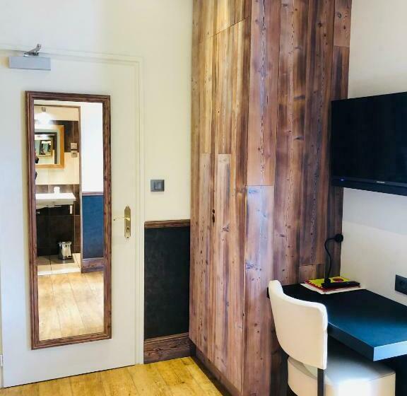 اتاق استاندارد برای معلولان, Logis Hotel Des Bains