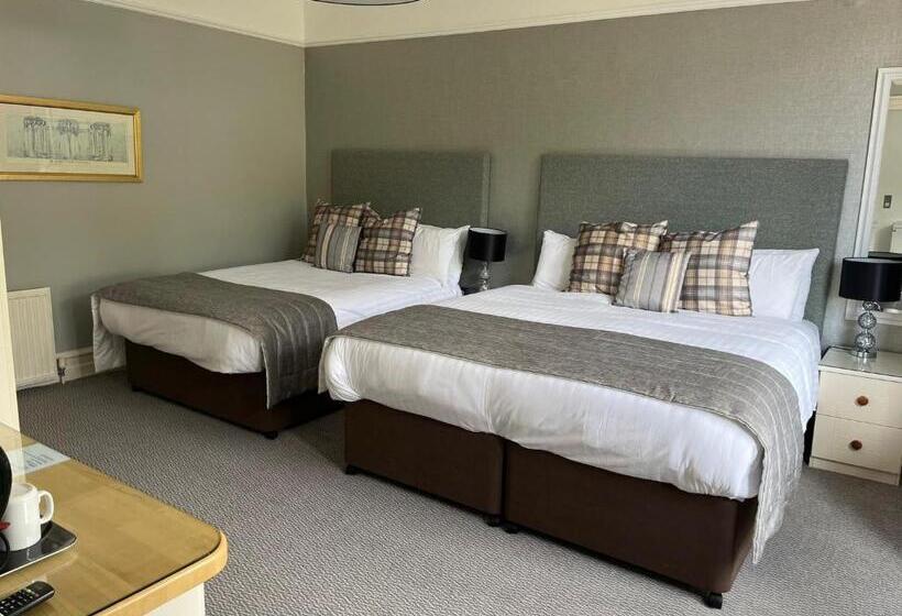 اتاق سوپریور خانوادگی, Ambleside Townhouse