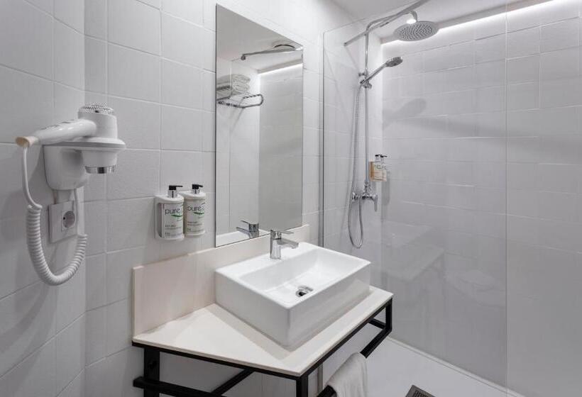 חדר סופריור, B&b Hotel Figueres