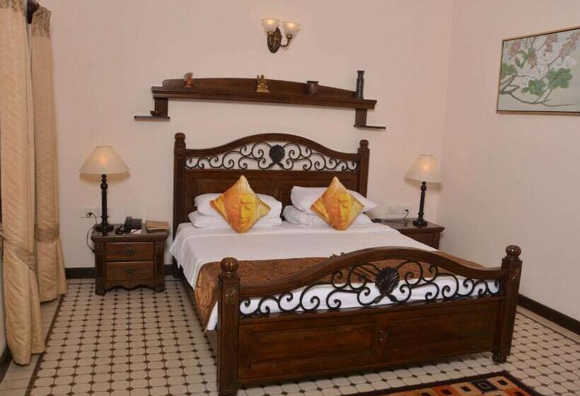 اتاق سوپریور با چشم‌انداز باغ, Mercure Goa Devaaya Resort