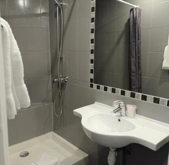 Quarto Triplo Standart, H33