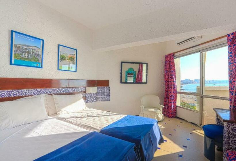 Triple Room Sea View, Umh Tarik