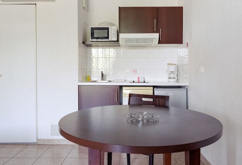 Студия Стандарт, Zenitude Hôtel Résidences Toulon Six Fours