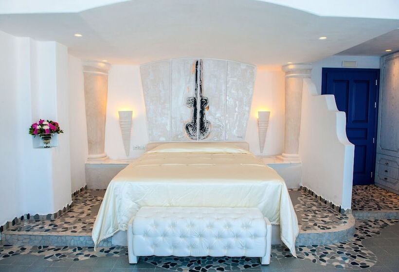 可观景的套房, Astarte Suites