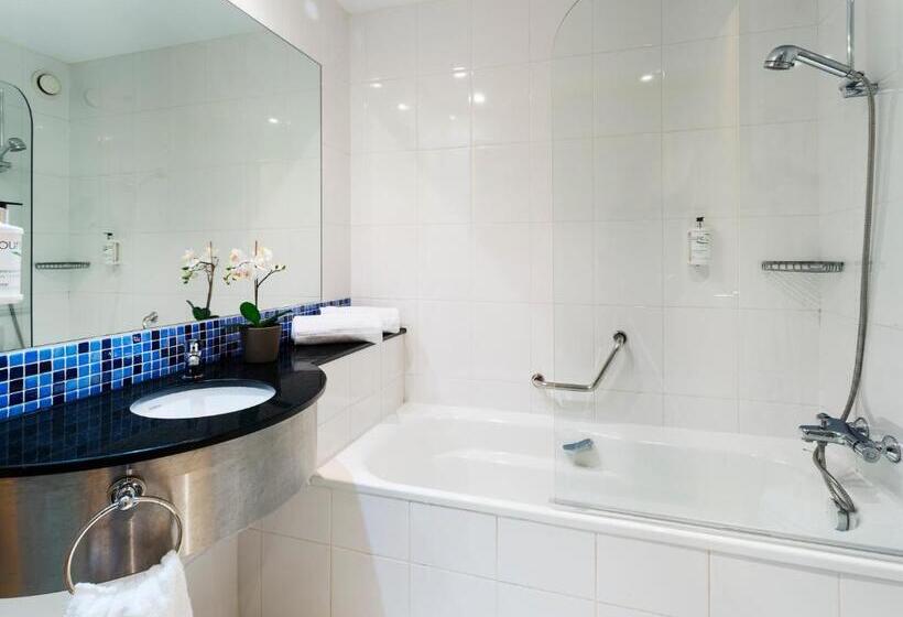 Номер Стандарт Трехместный, B&b Hotel Girona 3