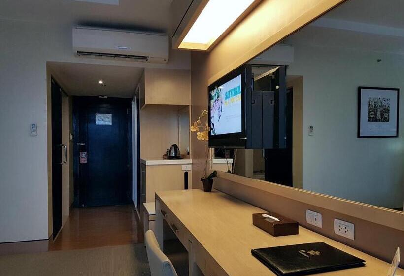 Executive Room, Cebu Parklane International