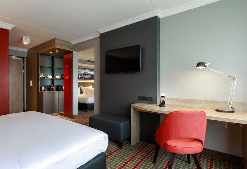 سوییت خانوادگی, Ramada By Wyndham Amsterdam Airport Schiphol