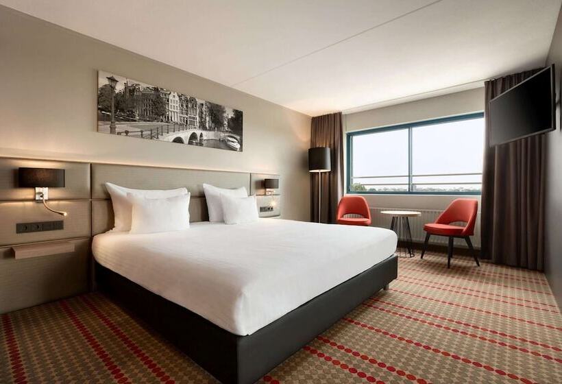 سوییت سوپریور, Ramada By Wyndham Amsterdam Airport Schiphol