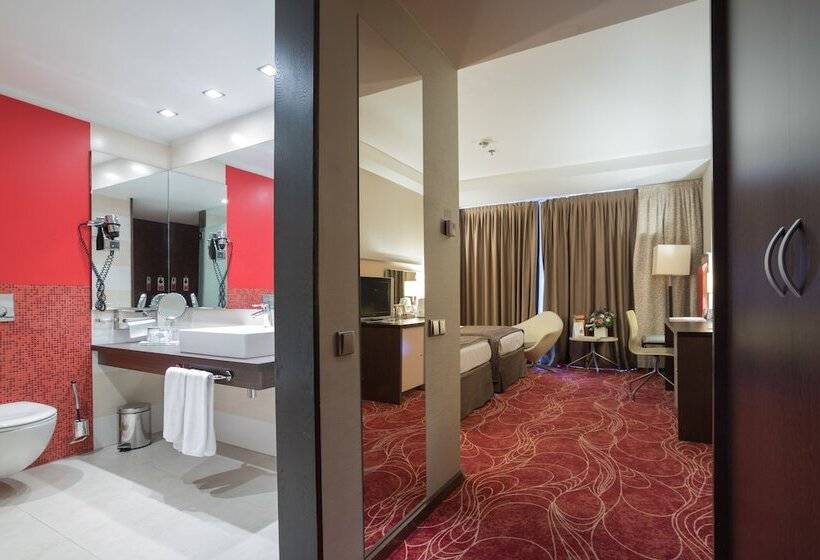 اتاق استاندارد, Ramada Sibiu