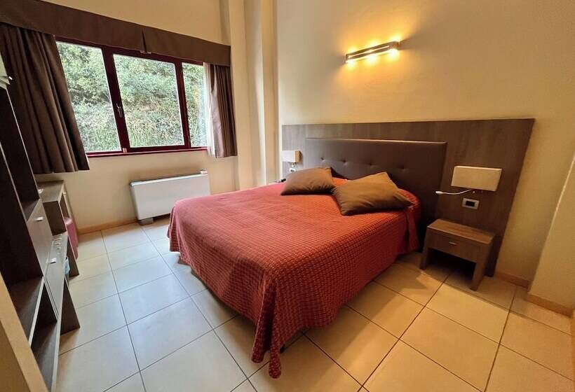 스탠다드 룸, Lovere Resort & Spa