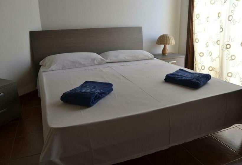 استودیوی استاندارد, Porto Antigo