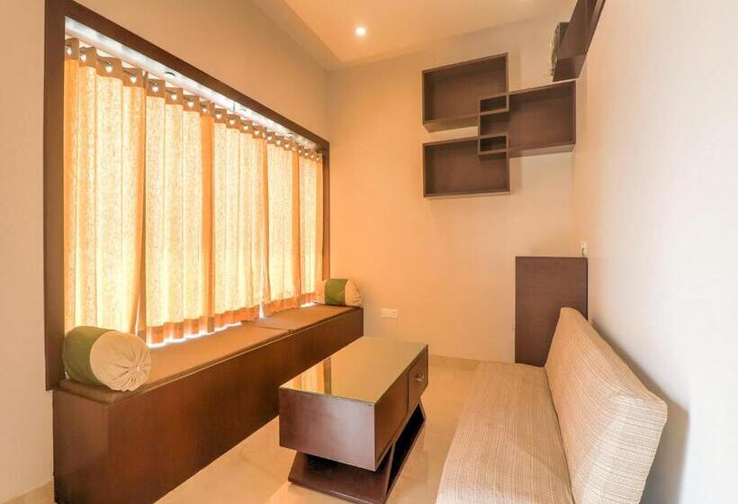 Habitación Triple Comfort, Super Townhouse Amaraa Farms Near Lulu Hypermarket