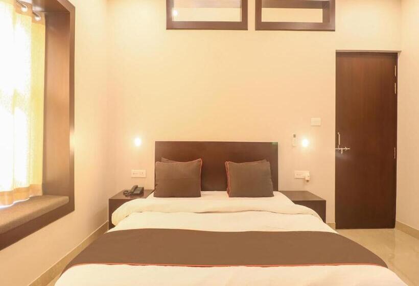 Habitación Triple Comfort, Super Townhouse Amaraa Farms Near Lulu Hypermarket