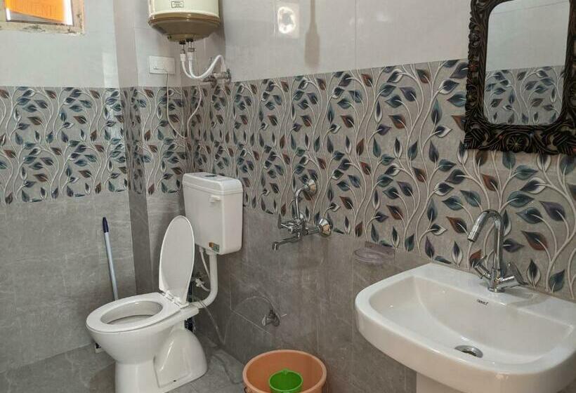 스탠다드 룸 산 전망, Golden View B&b
