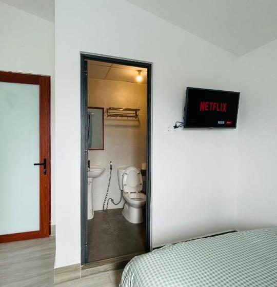 اتاق استاندارد با بالکن, Stay Hostel 2   350m From The Ferry