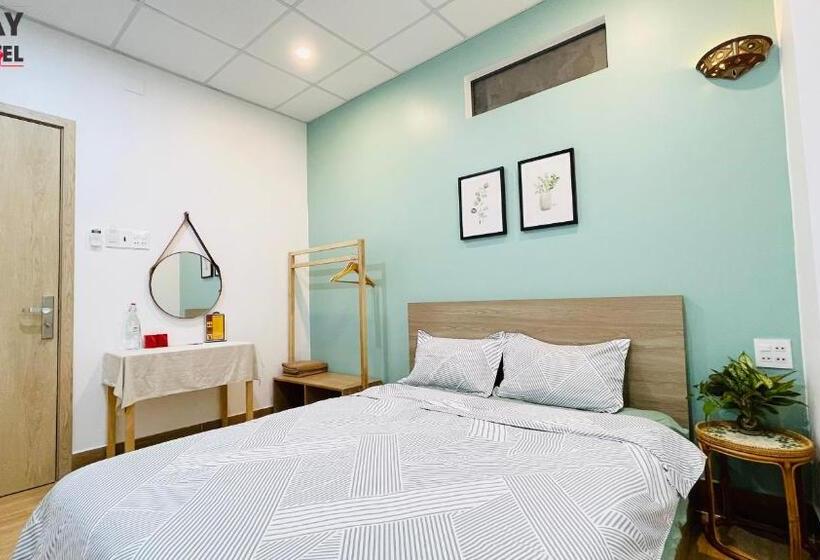 اتاق لوکس, Stay Hostel 2   350m From The Ferry