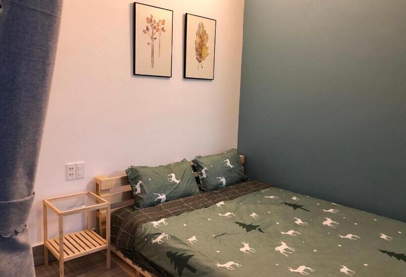 اتاق استاندارد چهارنفره با بالکن, Stay Hostel 2   350m From The Ferry