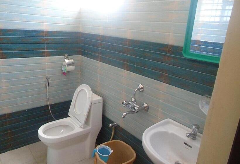 标准三人间, Sv Dreamstay Near Kempegowda International Airport